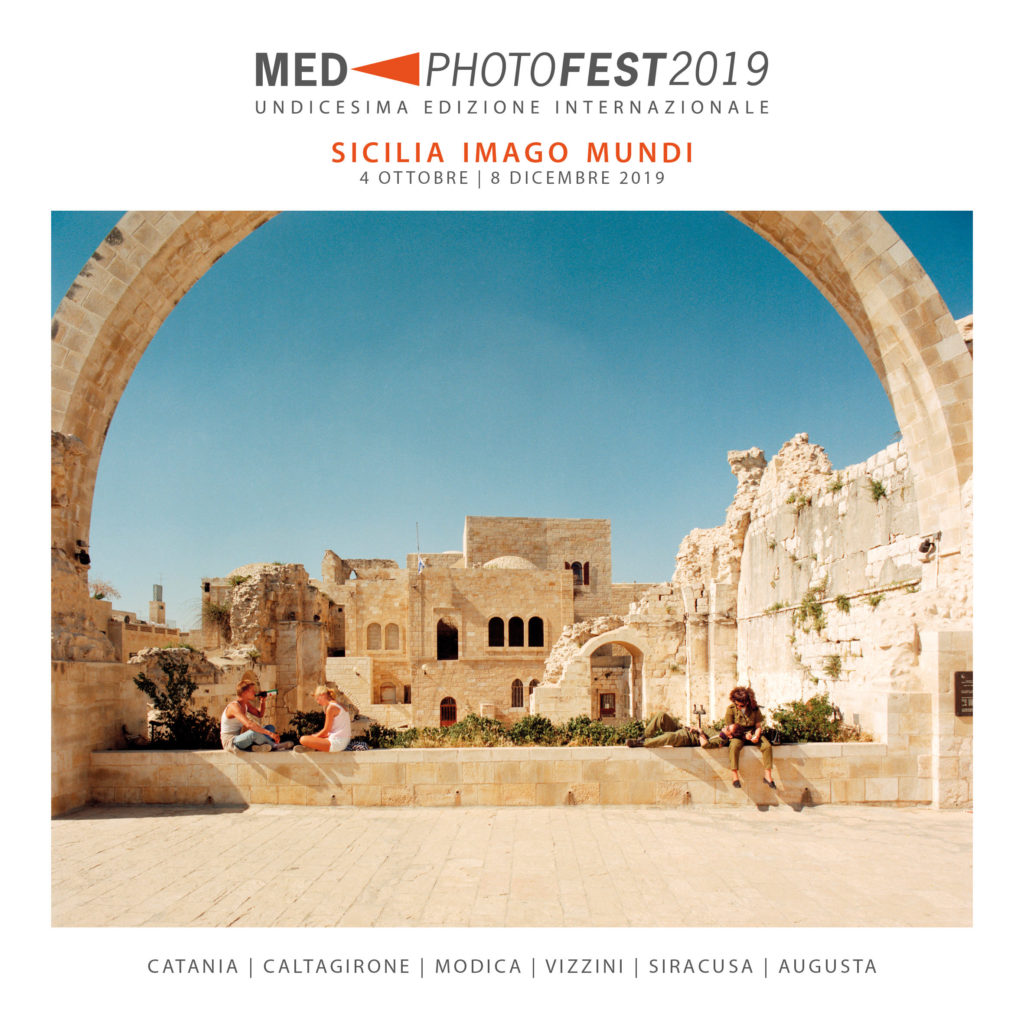 La Copertina del Med Photo Fest 2019 realizzata con una Foto del Maestro Chiaramonte tratta dalla splendita mostra "Jerusalem"