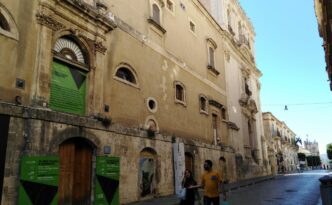 Noto (SR): Museo Civico/Galleria Elvira Pirrone Contemporanery Art Gallery